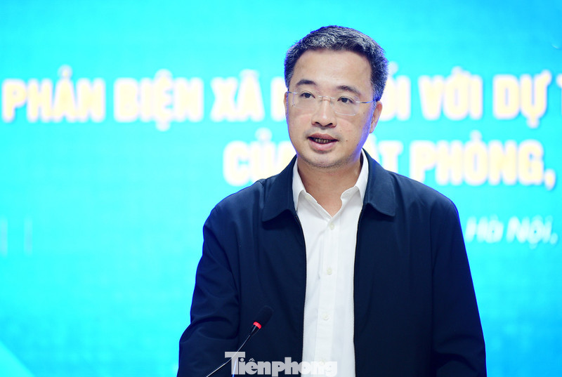 Cần mở rộng phạm vi cấm hút thuốc hoàn toàn tại cơ quan nhà nước