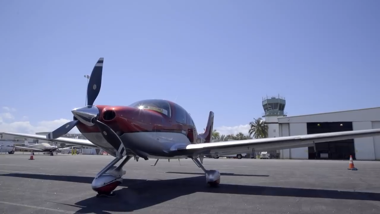 Watch a small plane fly across the ocean to Key West
