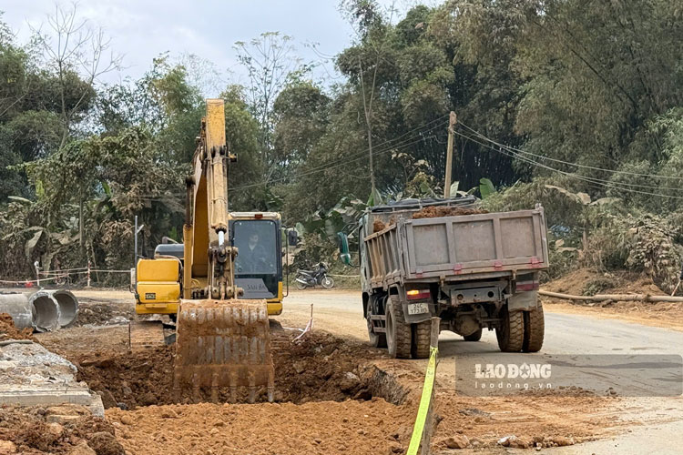 Gỡ điểm nghẽn mặt bằng tại dự án nâng cấp Tỉnh lộ 156 ở Lào Cai