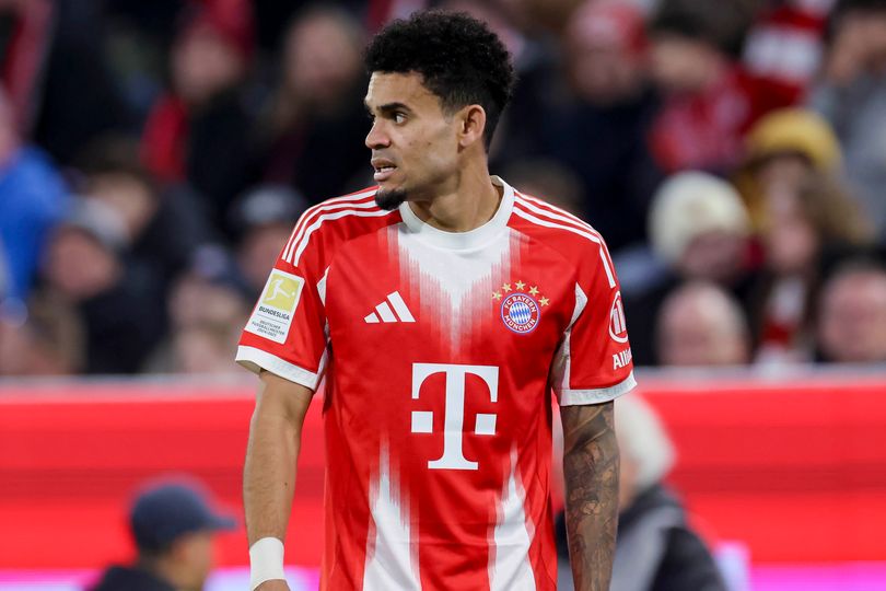 La leyenda del Liverpool defiende el traspaso de Luis Díaz después de que Arne Slot admitiera que «extraña» al jugador