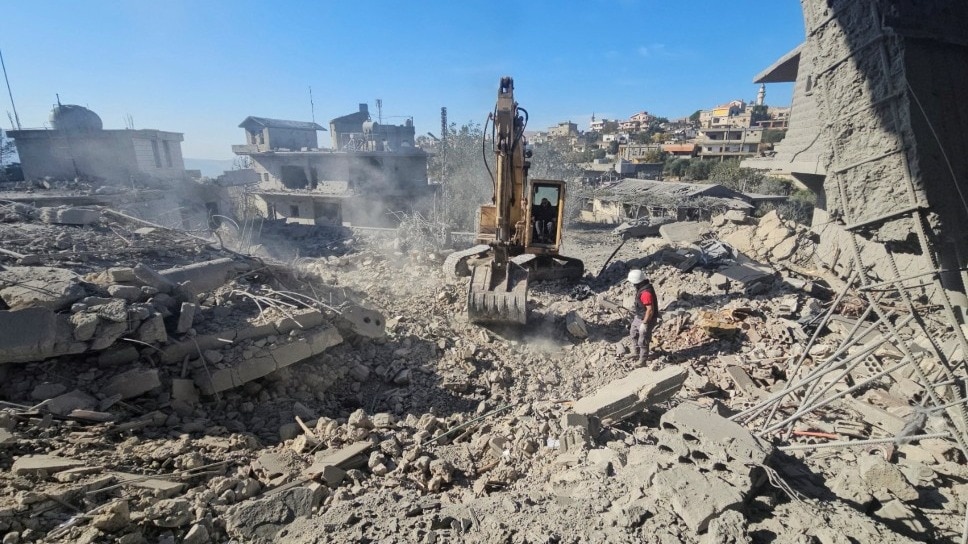 Israel 'unlawfully' fired white phosphorus over Lebanon homes, claims ...