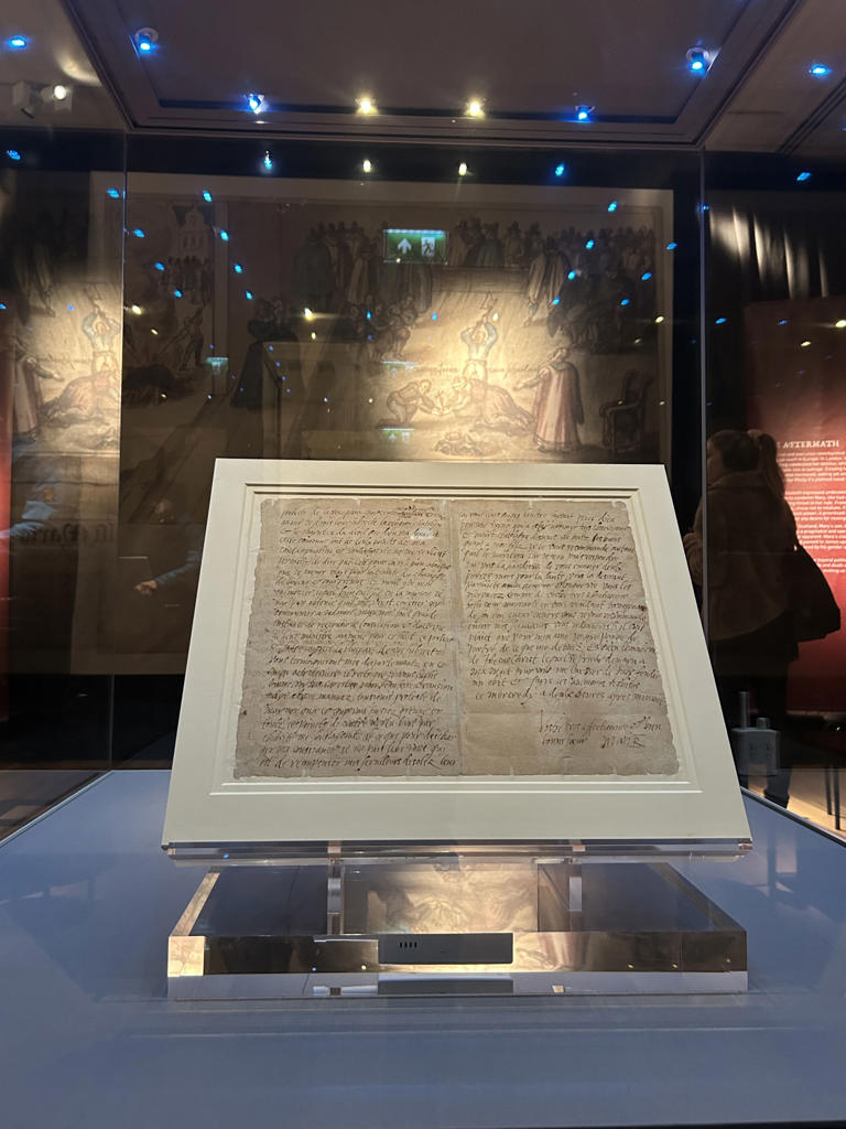 letter-written-by-mary-queen-of-scots-prior-to-beheading-draws-crowds