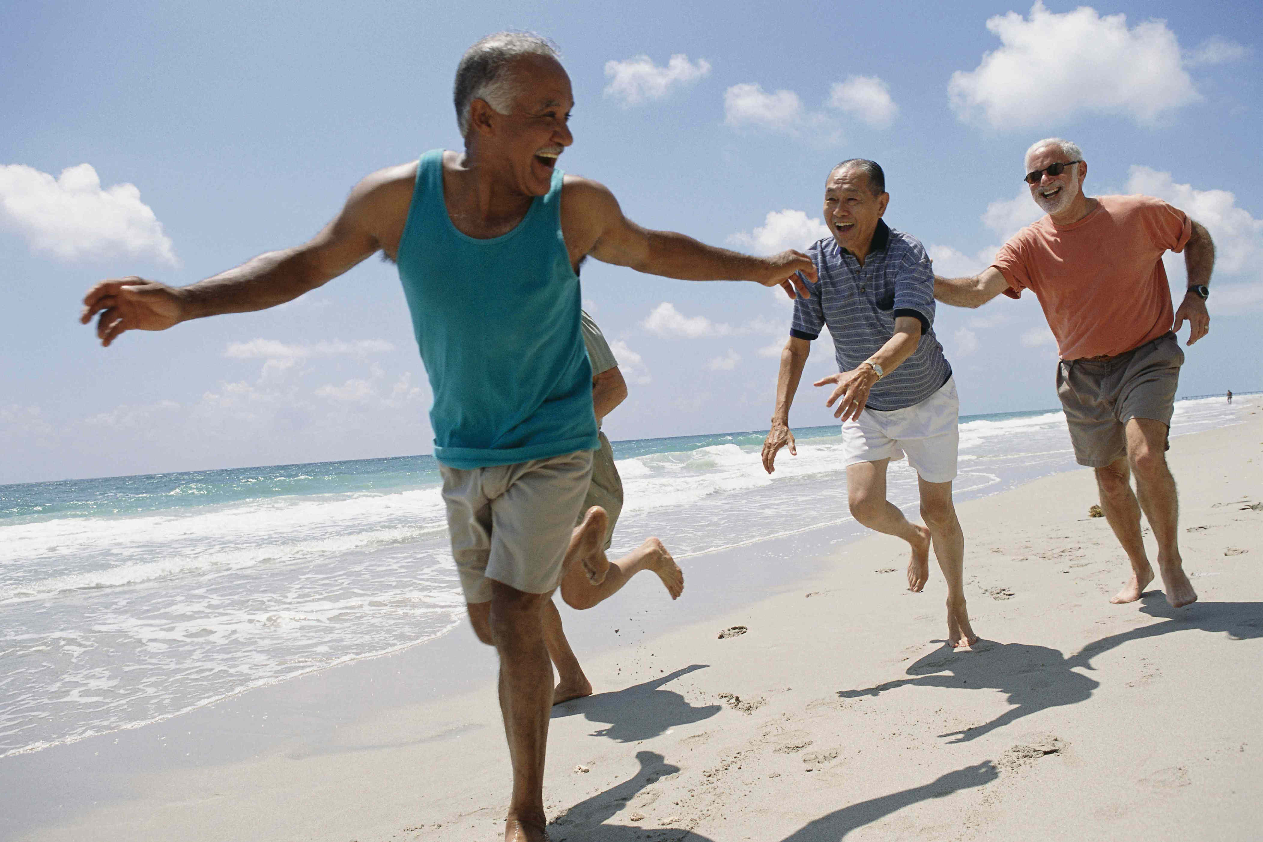 Retirees are flocking to this tropical city for sun and rich culture ...