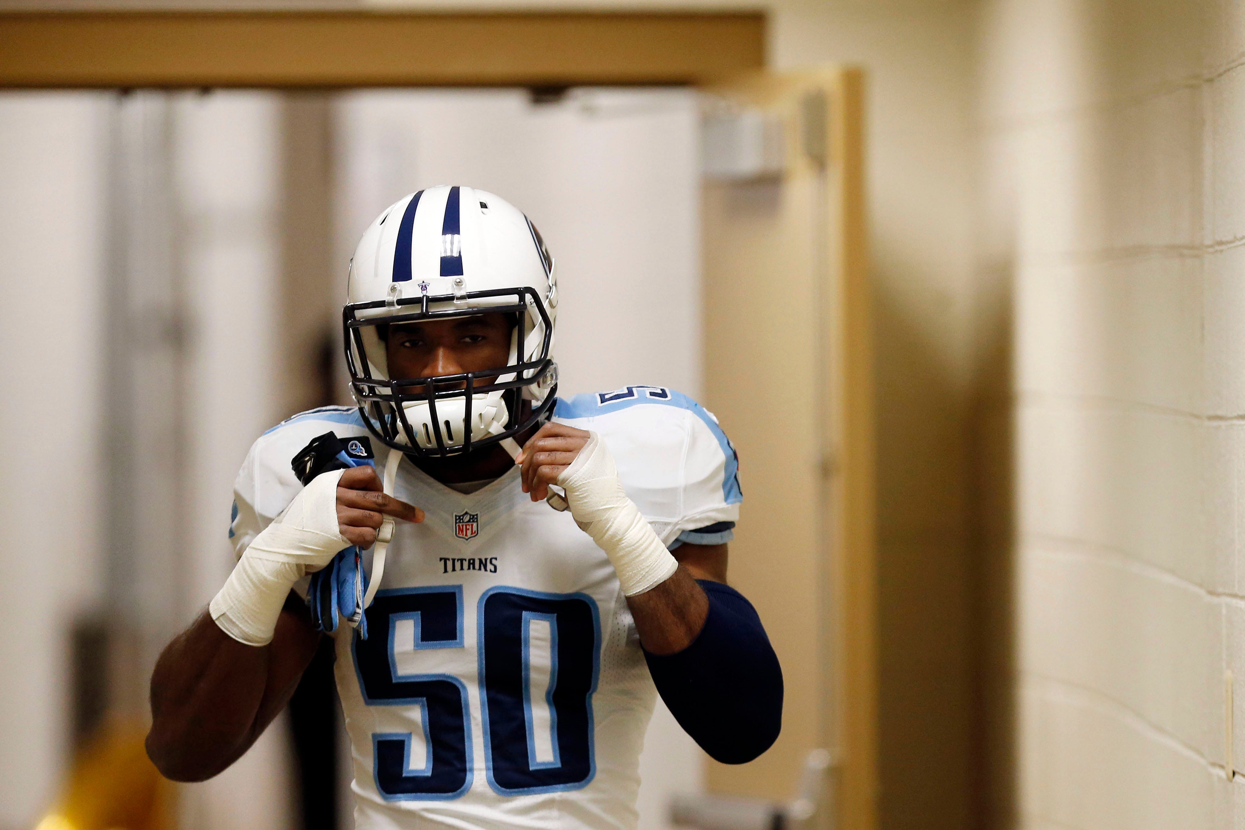 Broncos hire ex-Tennessee Titans LB Zaviar Gooden to coaching staff