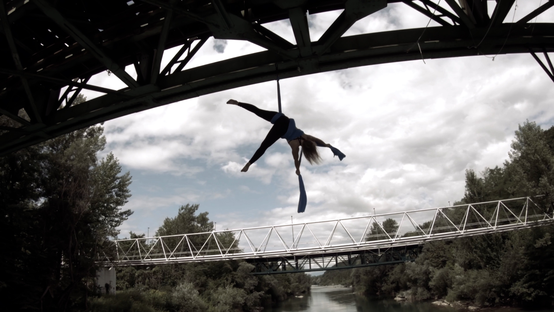 Aerial stunts across Europe (Slovenia, France, Poland and Russia), part 1