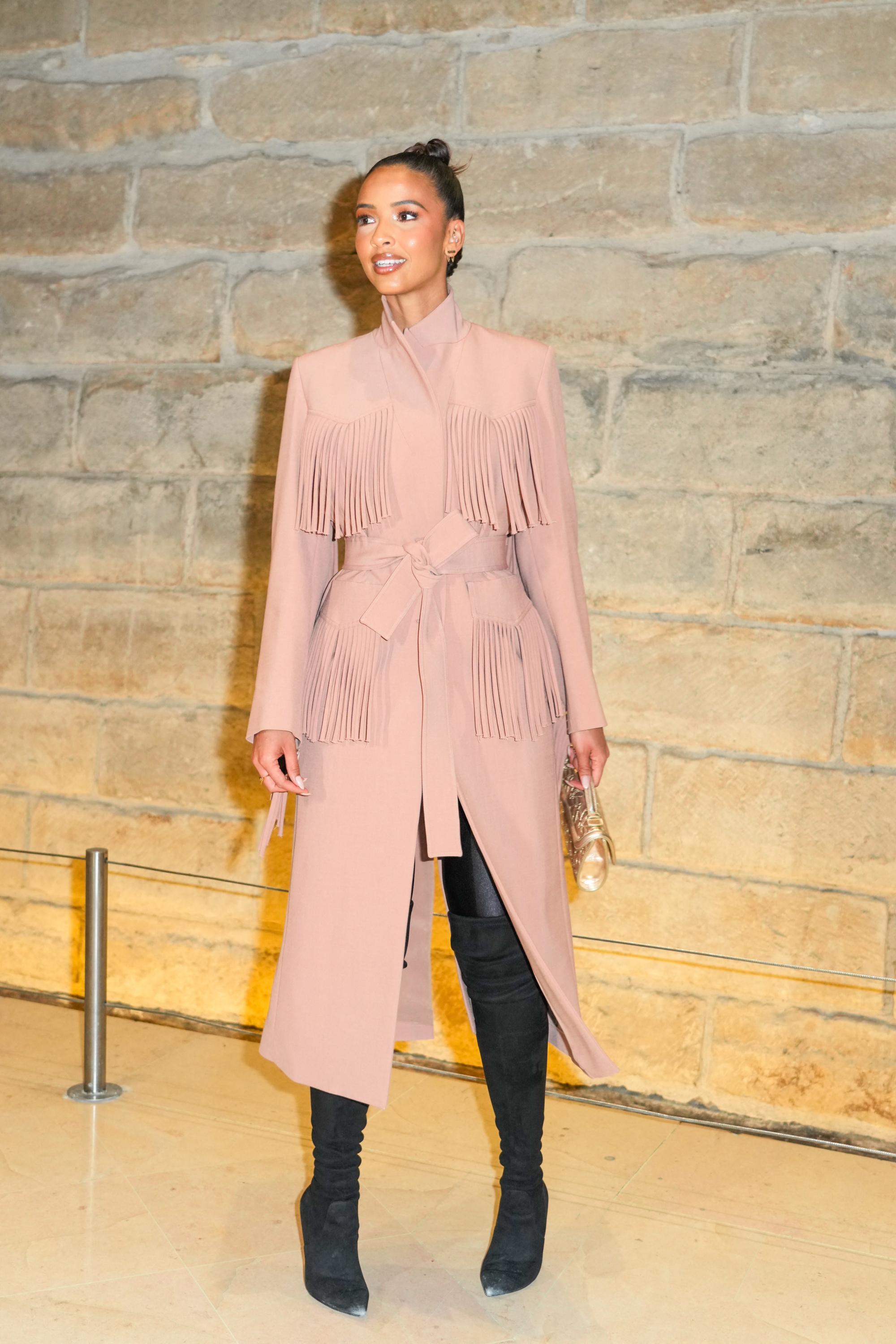 Flora Coquerel : Elie Saab, Akris, Mossi… du podium aux premiers rangs ...