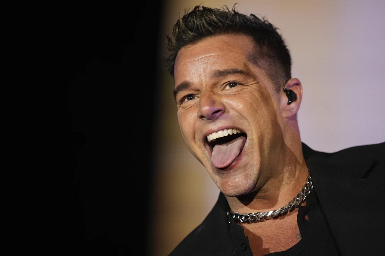 Ricky Martin dances to Sukhbir’s Oh Ho Ho Ho at T20 World Cup final ...