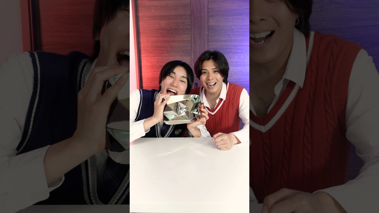 Color Change Red Diamond views botton…