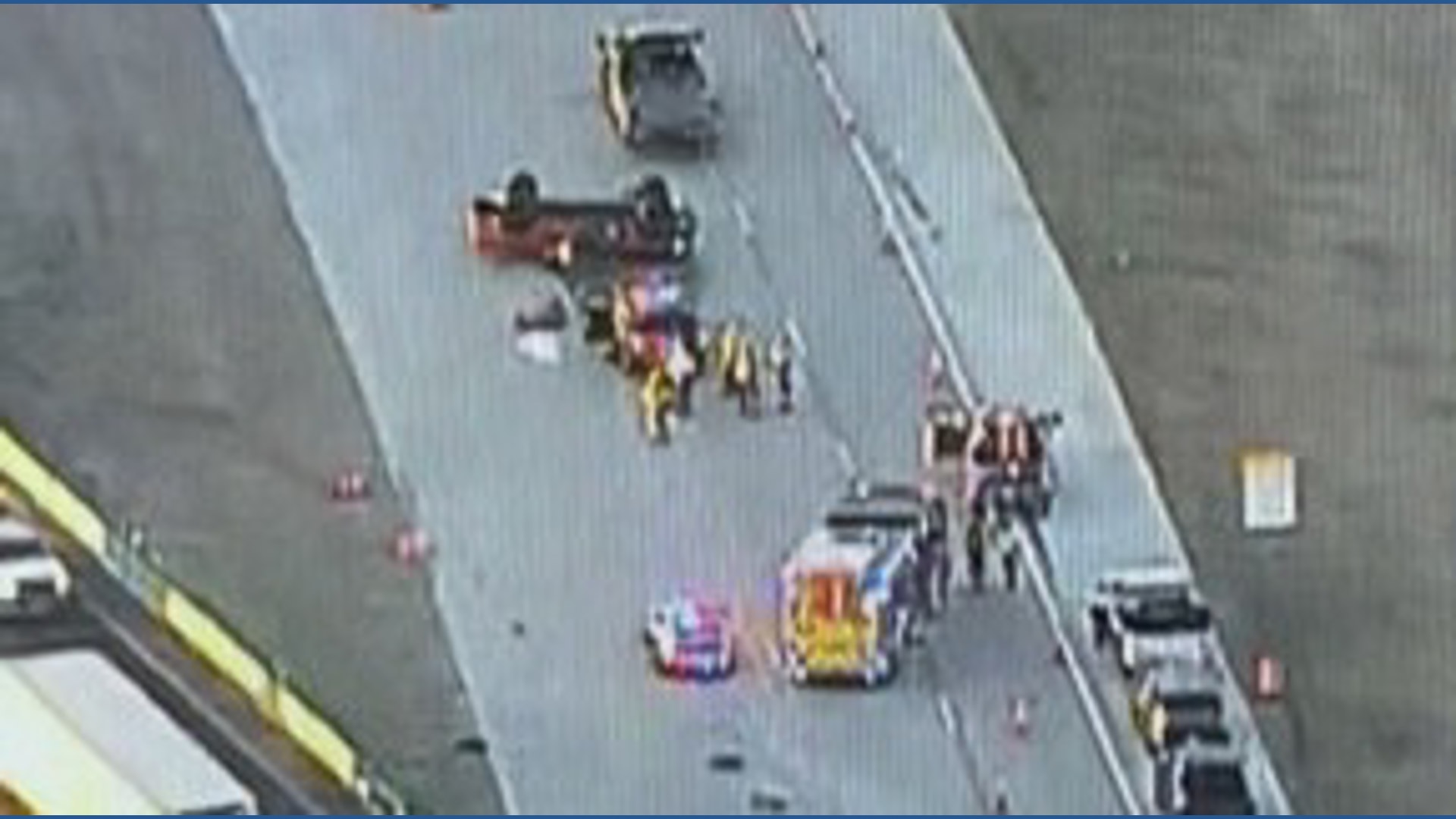Deadly crash closes southbound I-25 near Mead
