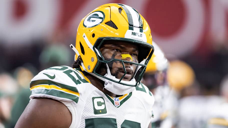Cowboys pull off shocking trade with Packers for pass rusher Rashan Gary