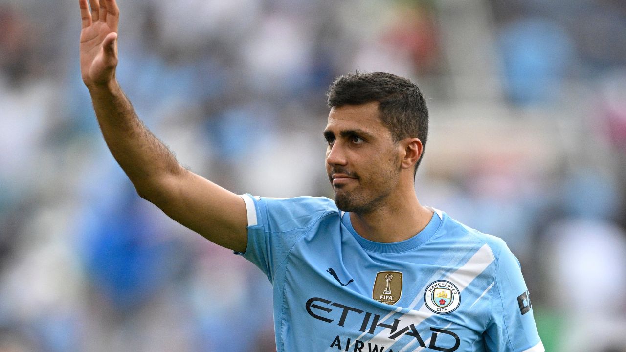 Man City star Rodri avoids ban but fined more than $100K for referee ...
