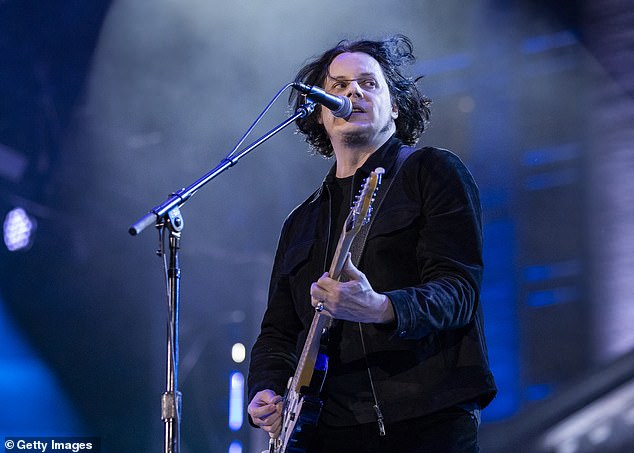 Taylor Swift's break-up music branded 'boring' by The White Stripes ...