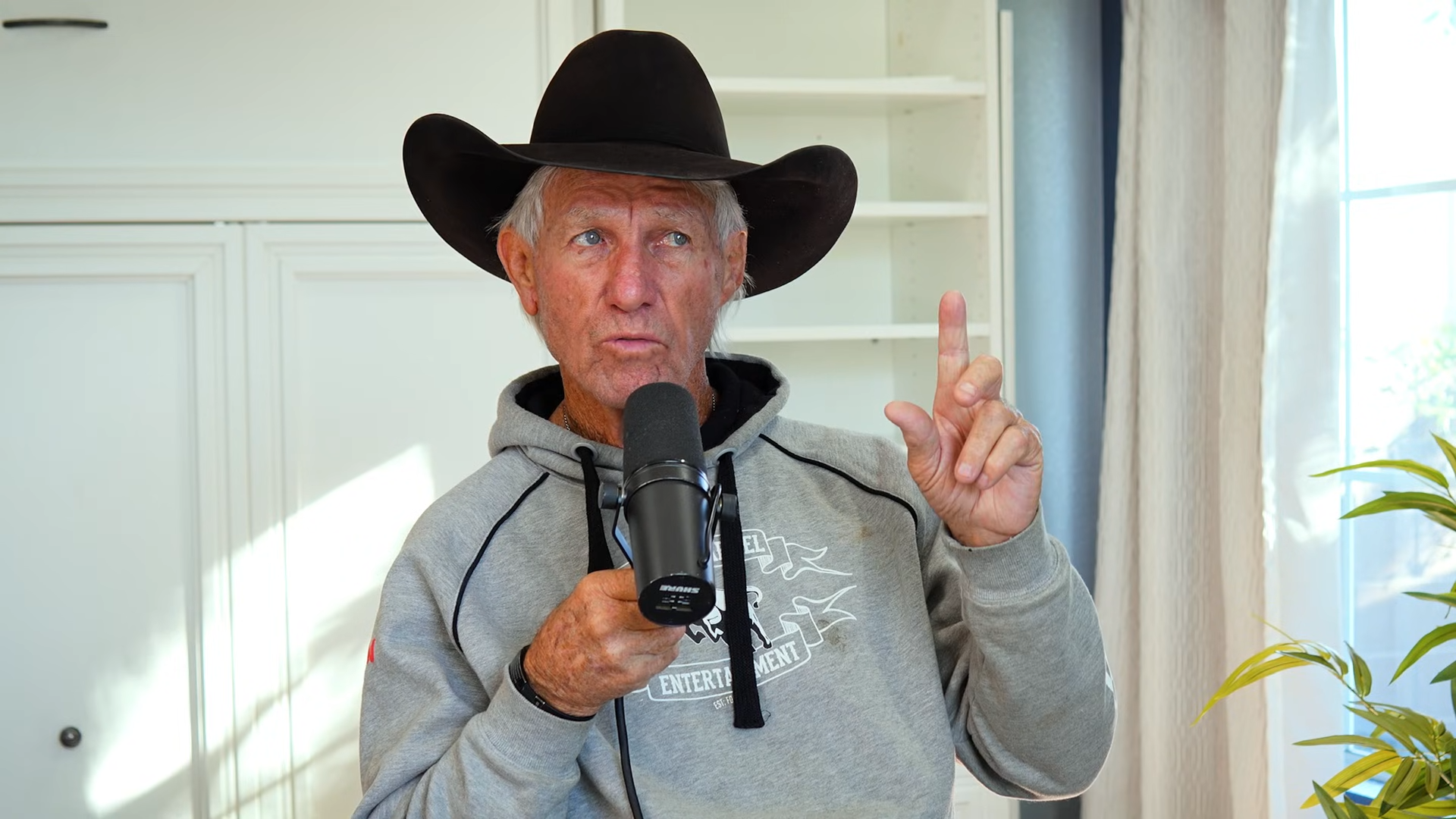 The bull rider who rode 9 out of 10 bulls - and took the world title