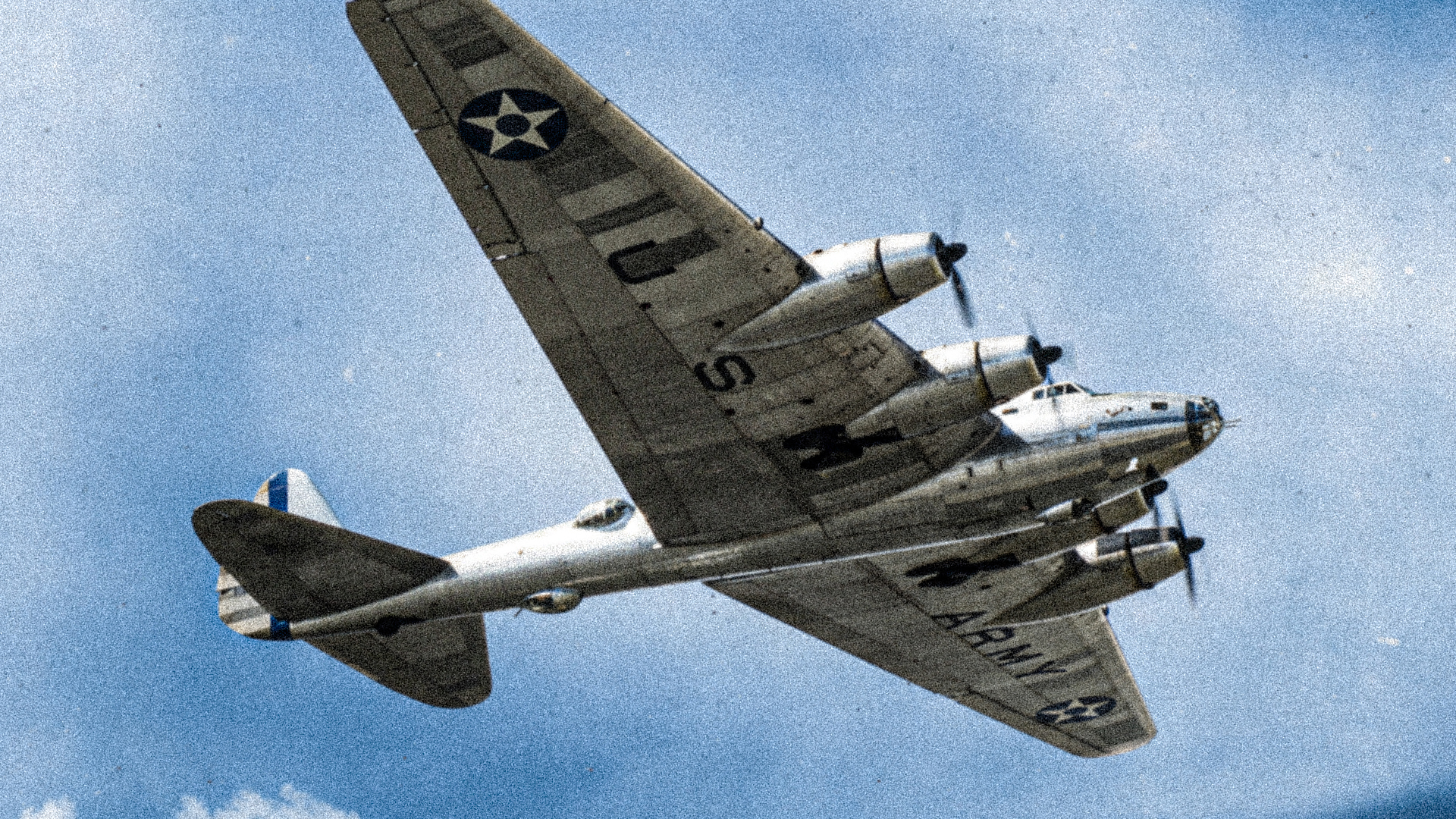 How Boeing accidentally created the “Flying Fortress”
