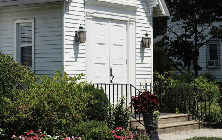 Learn how to uncover your home's hidden history at free Middleborough ...
