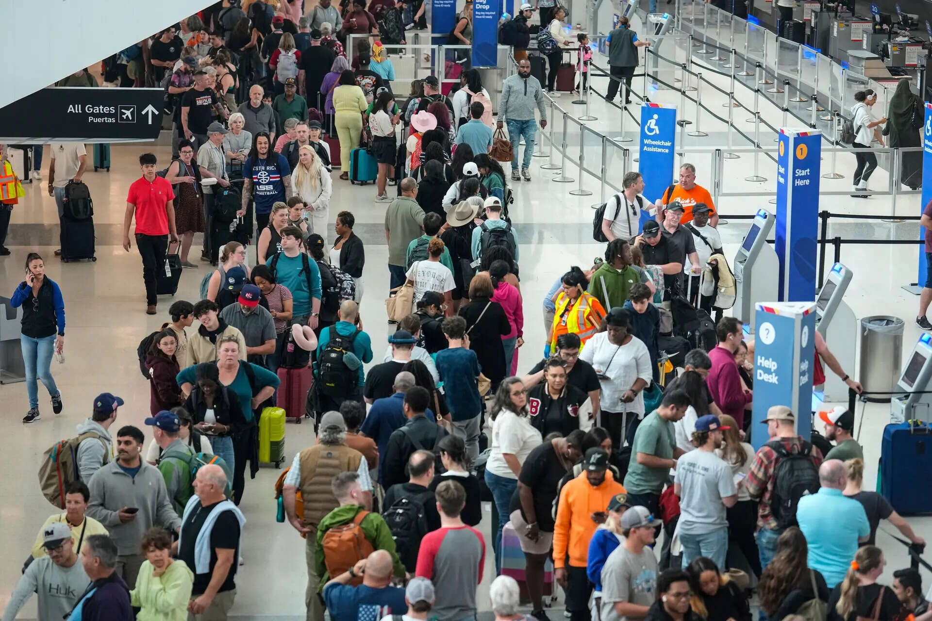 TSA security lines stretch across US airports amid DHS partial shutdown ...