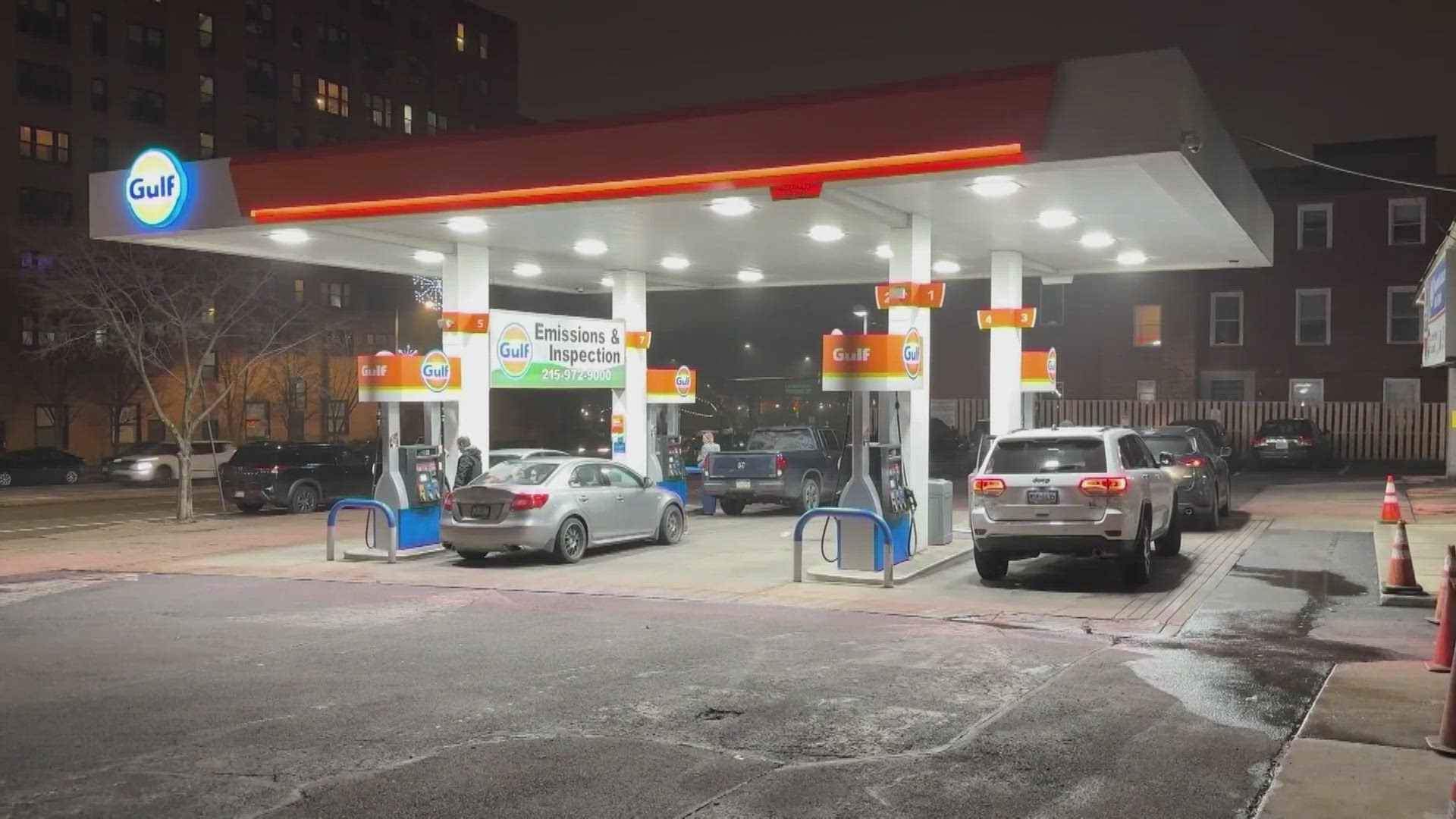 Latest news | Gas prices climb across the US amid Iran attacks