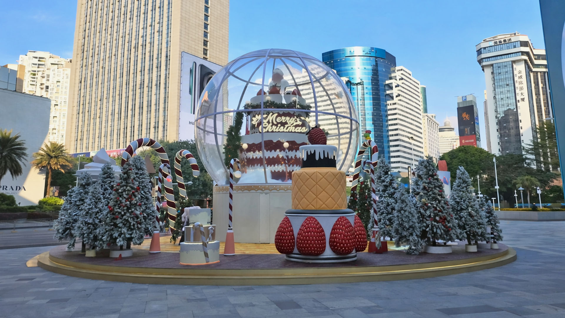 This Christmas Installation Draws Attention China