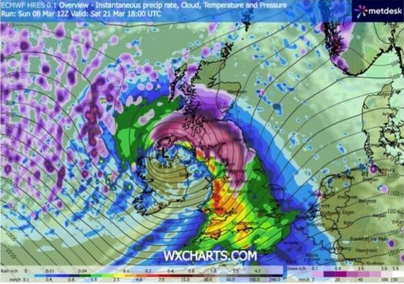 UK weather maps turn purple as Britain 'disappears' under 418-mile snow ...