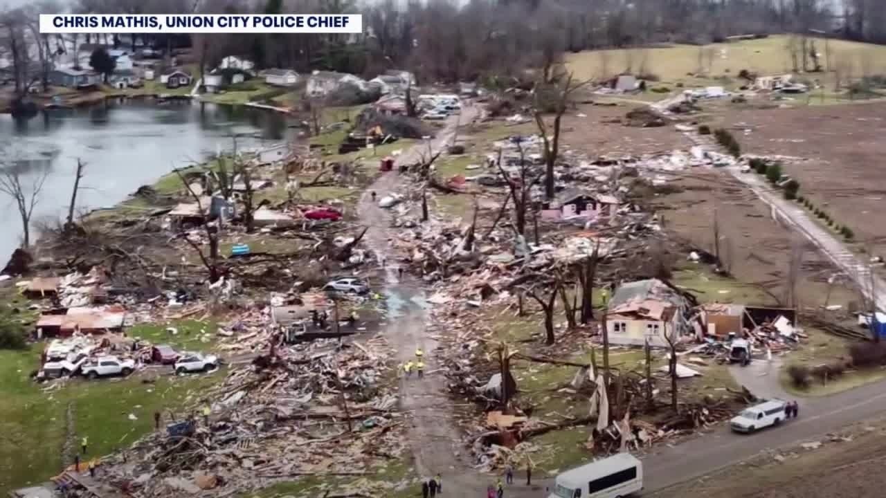 Deadly tornado outbreak leaves trail of damage