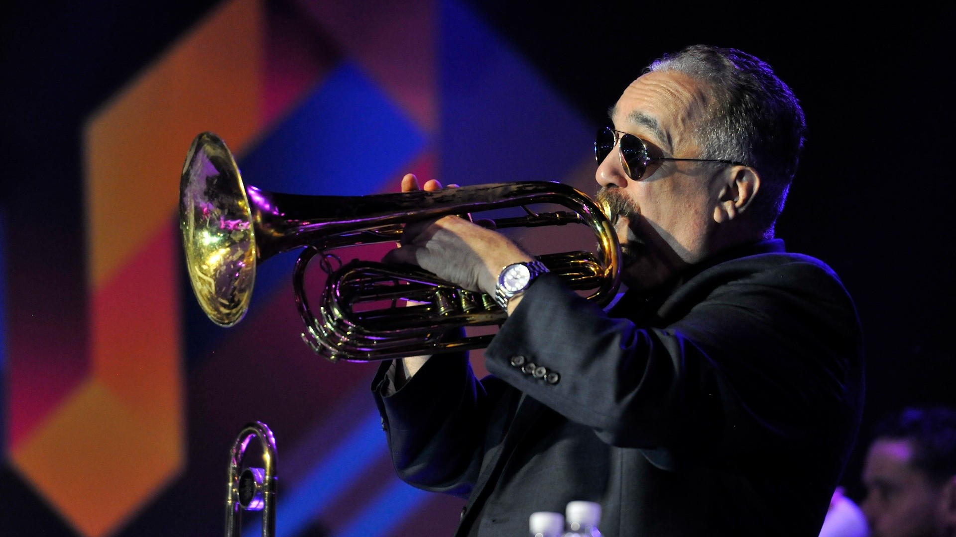 Watch live: Mourners flock to St. Patrick's for funeral of Willie Colón ...