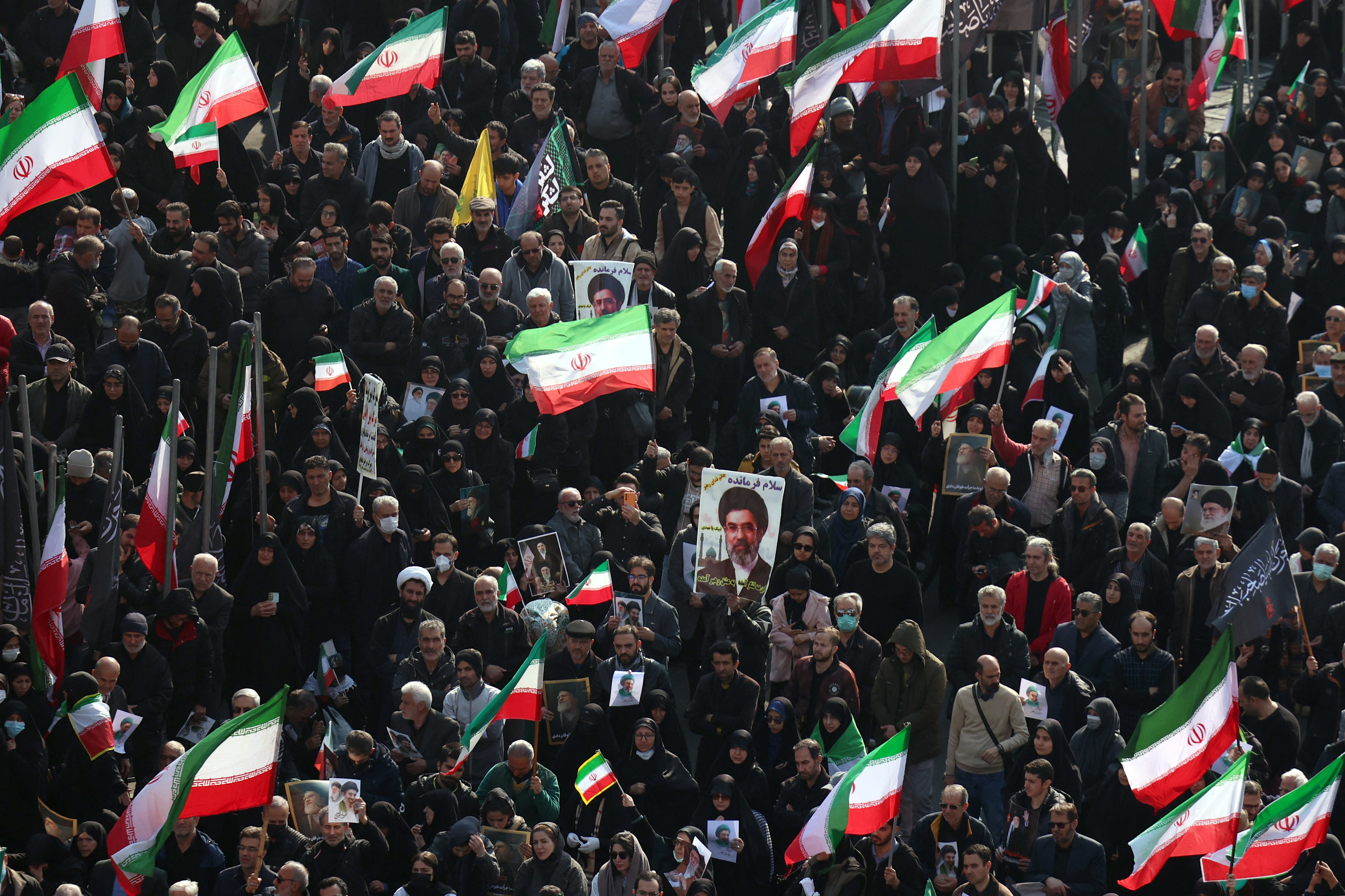 Iran rallies around new leader after 10 days of war as oil prices spike