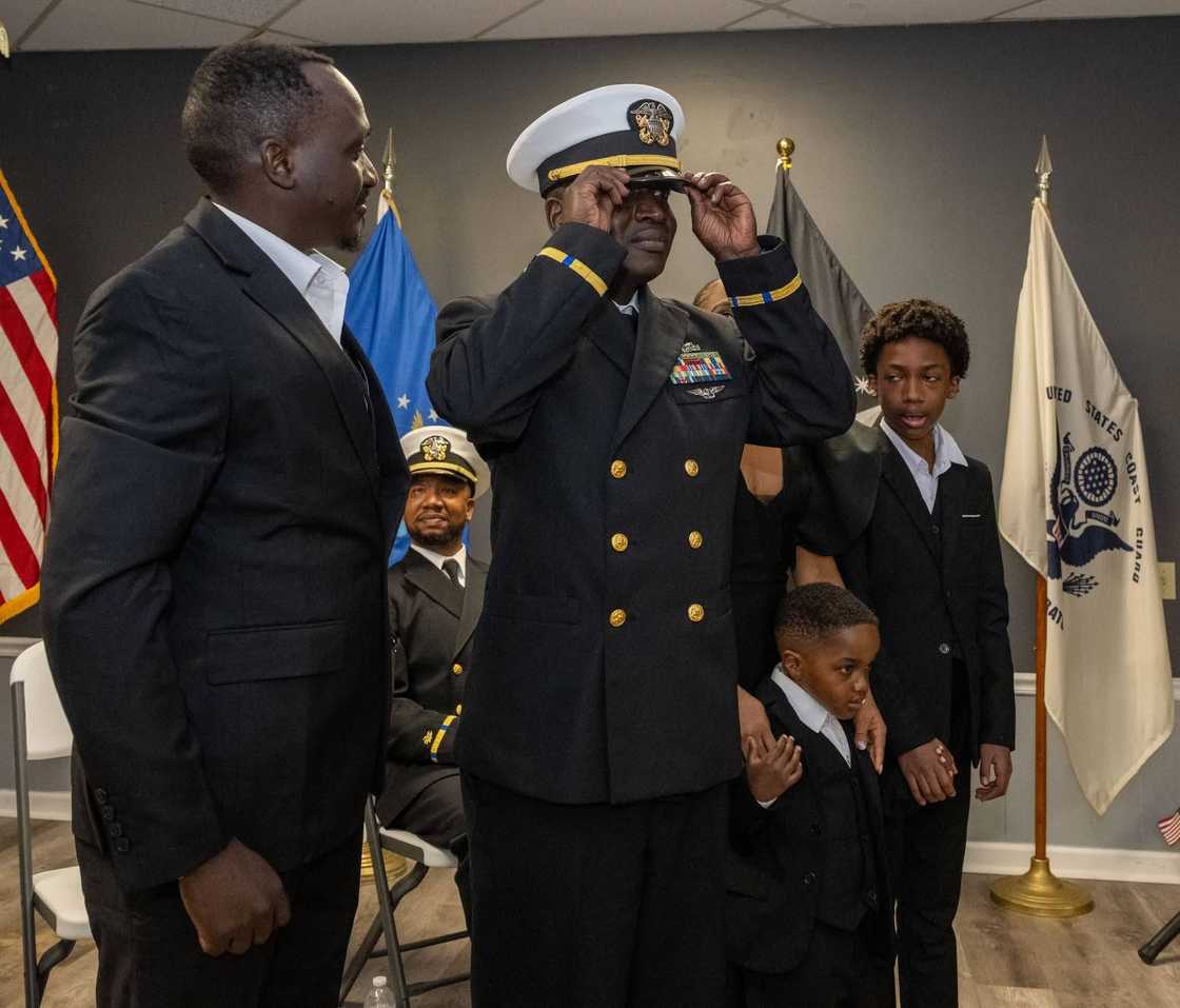 Dan Korir: 7 facts, photos of Kenyan man recently promoted to US Navy ...