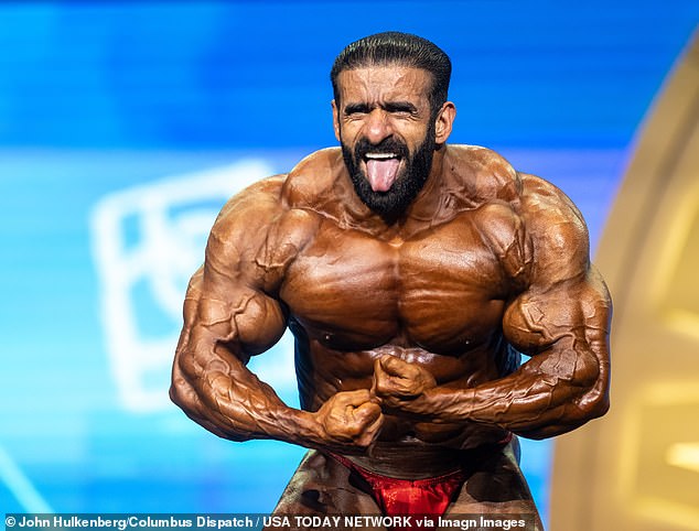 'Please tell me this is fake': Barely-believable images of bodybuilders ...
