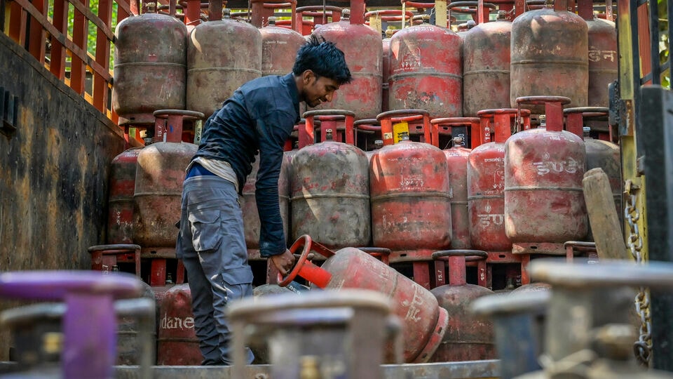 Good news for domestic LPG users! Govt shares crucial update amid Iran ...