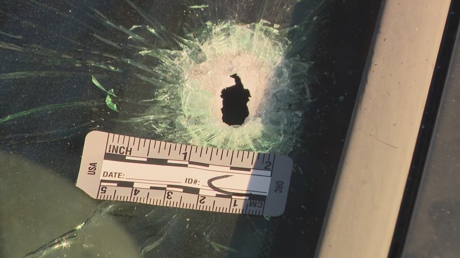 2 men dead after overnight shooting in Back of the Yards, Chicago ...