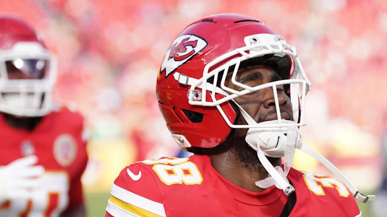 Chiefs lose both starting corners to same team