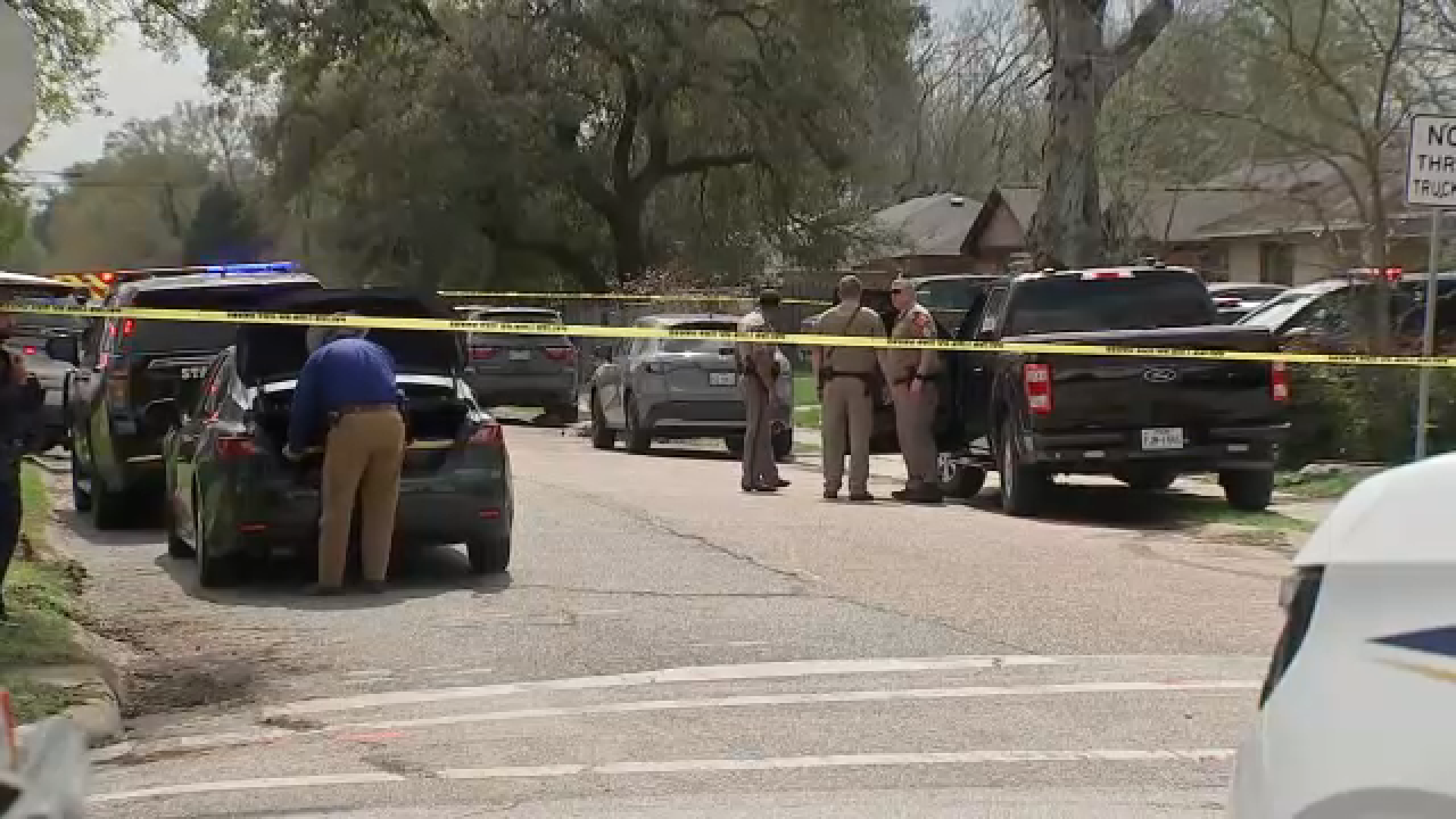 Suspect accused of sexual assault killed in SE Houston standoff after ...