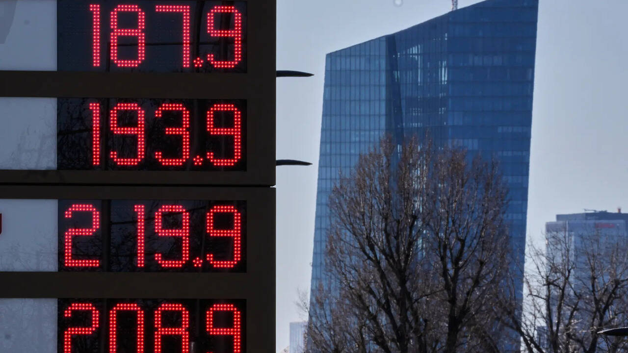 Crude oil prices surge amid escalating Iran conflict impacting global ...