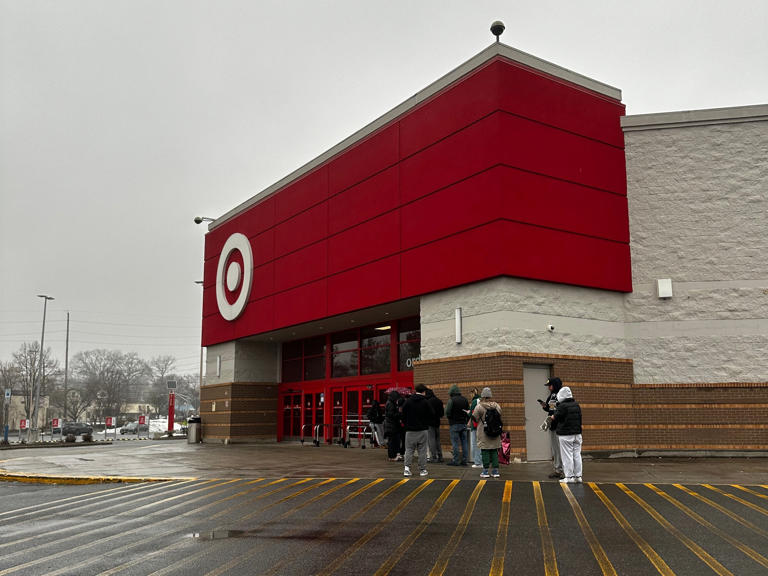 I shopped Target's new Roller Rabbit line. It was chaotic, but now I ...
