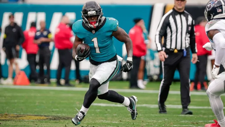 Saints RB depth chart: How Travis Etienne Jr. signing impacts Alvin ...