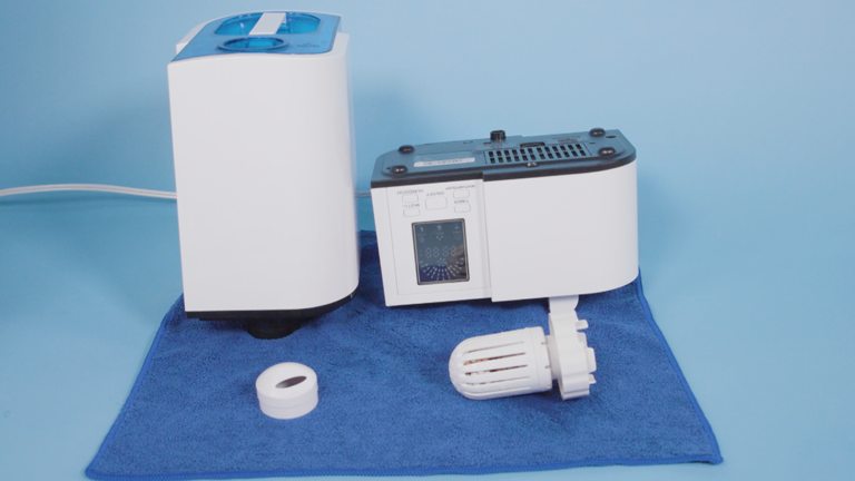 How to sanitize a humidifier the right way, according to a scientist