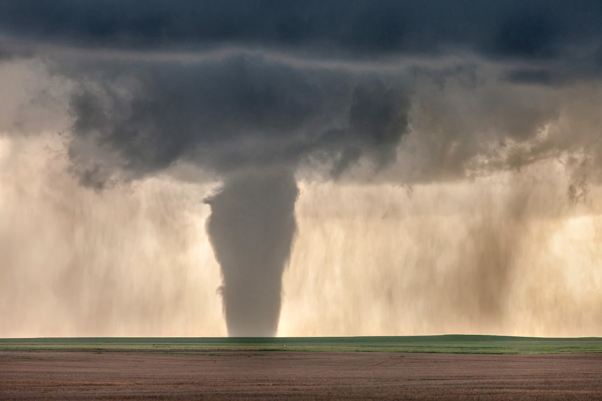 Severe weather and strong tornadoes expected in Midwest and South this week