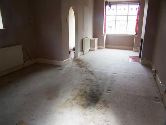 25 Funny Real Estate Listings That Are Hard To Believe Exist