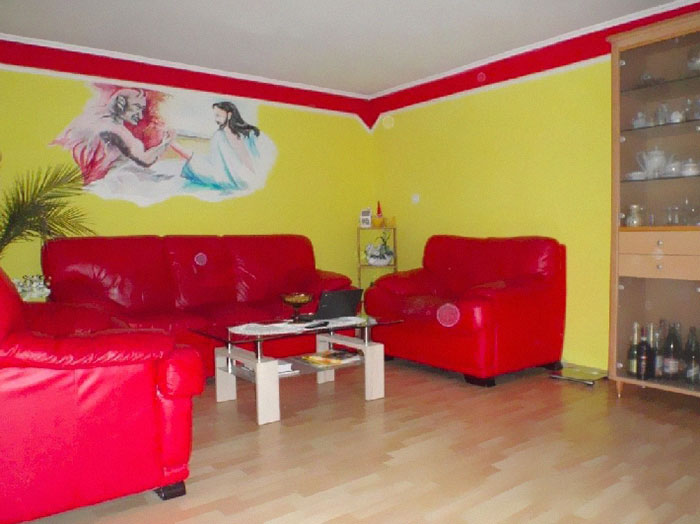 25 Funny Real Estate Listings That Are Hard To Believe Exist