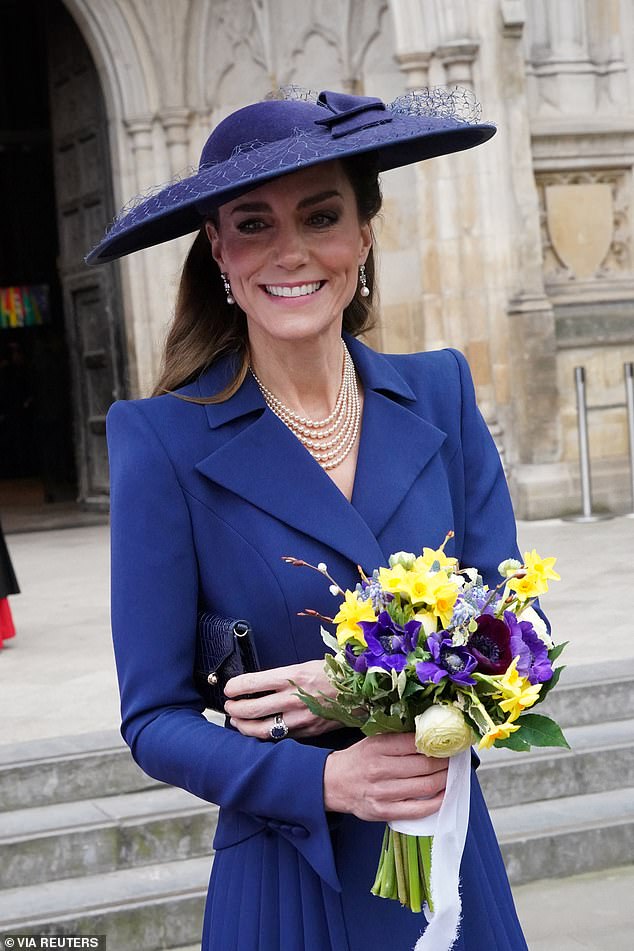 King William and Kate at largest royal gathering since Andrew's arrest ...