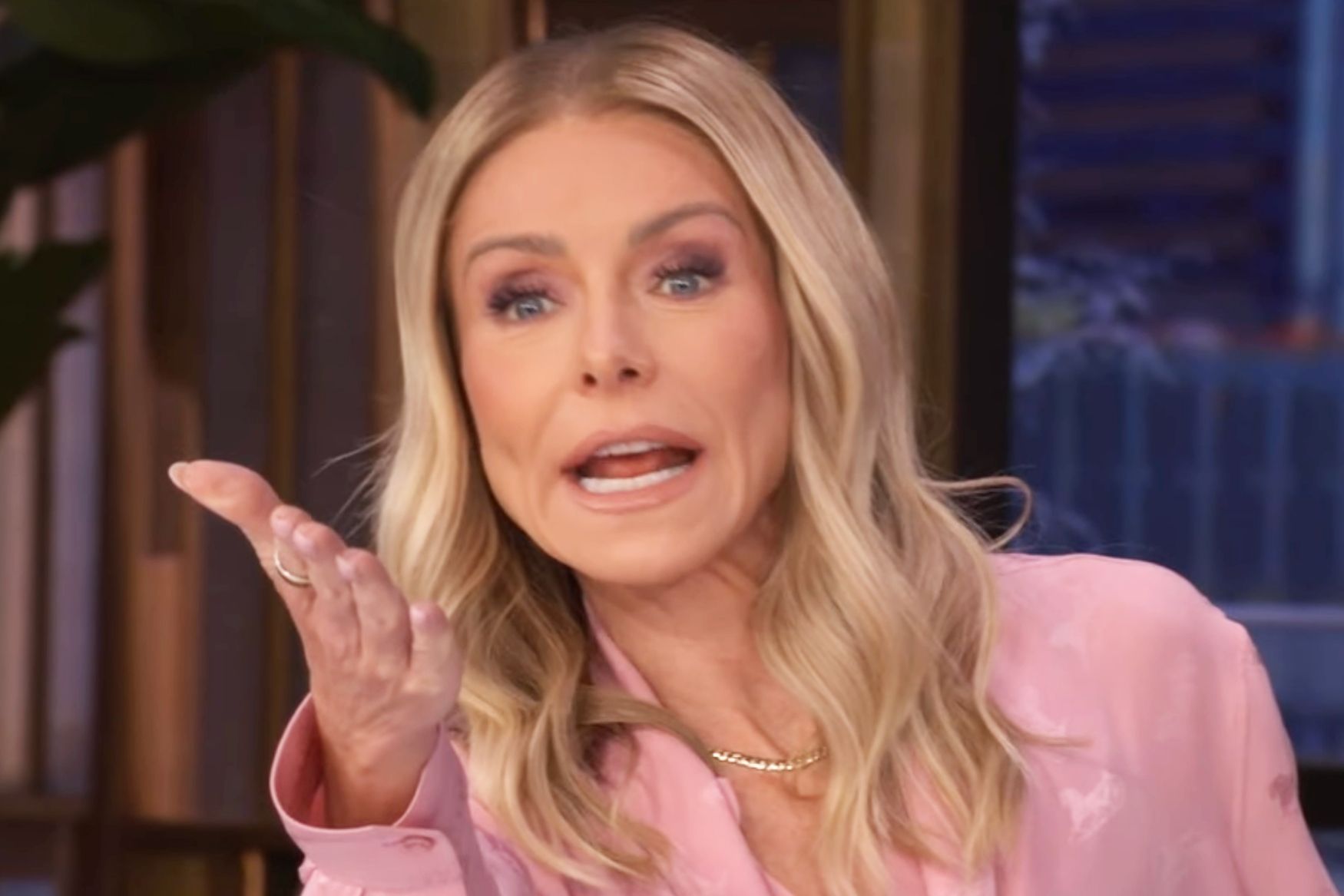 Kelly Ripa reveals why she missed son Joaquin Consuelos' first preview ...