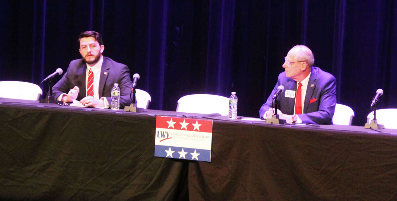Two Republicans compete for nomination in Illinois’ 13th District race