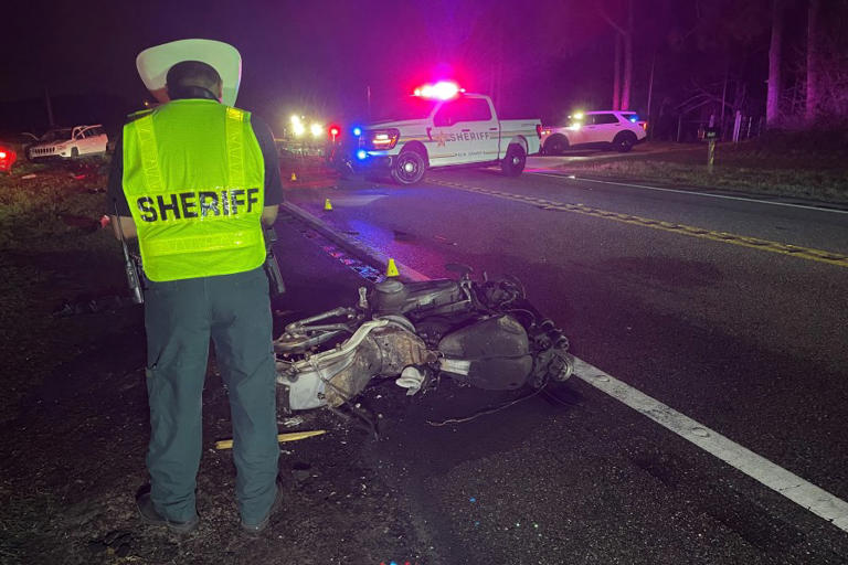 2 motorcyclists, driver dead after head-on crash in Polk County