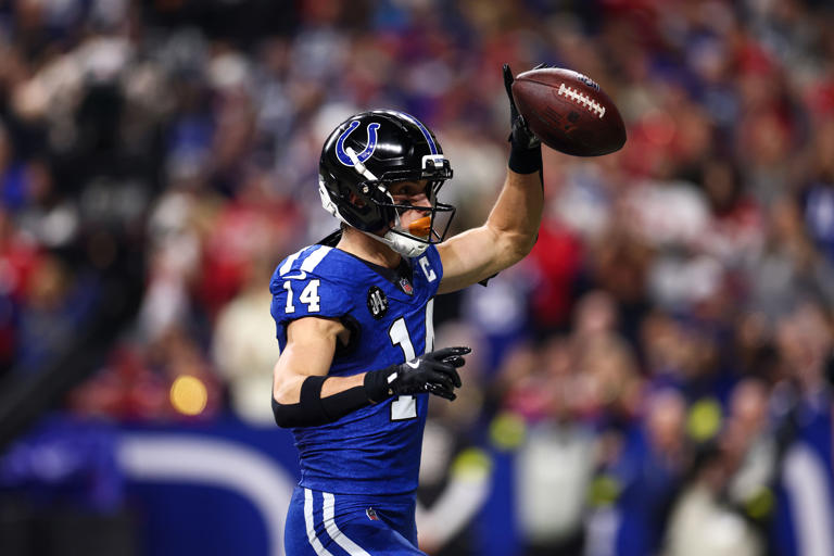 NFL free agent signing grades for every 2026 big move