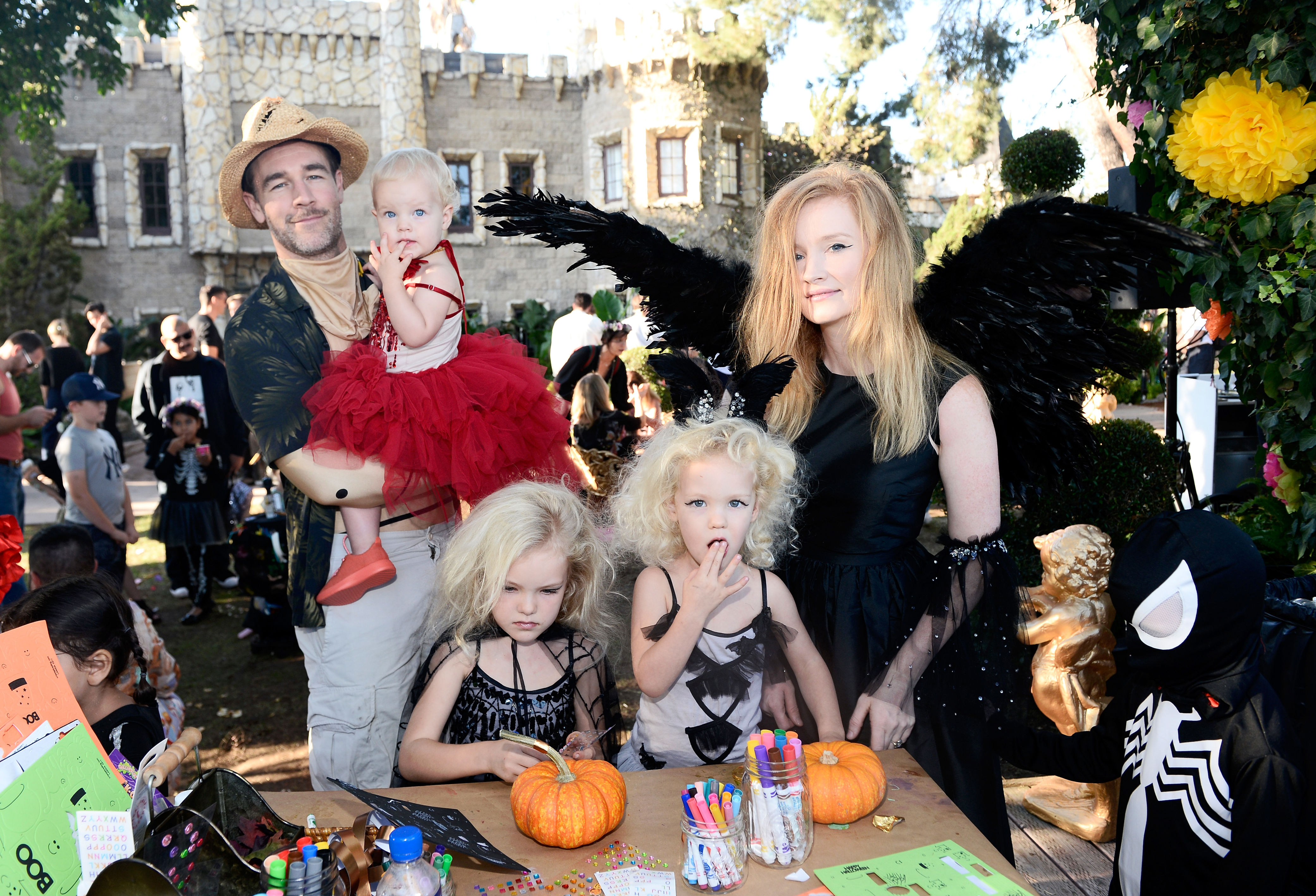 James Van Der Beek’s daughter says she talks to dad every day and stole ...