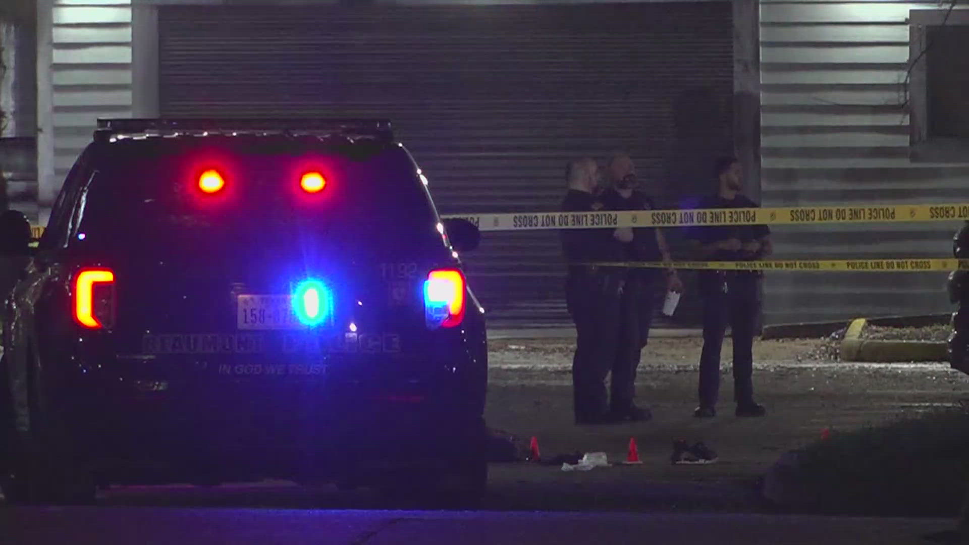 Beaumont police investigate shooting in Waffle House parking lot near ...