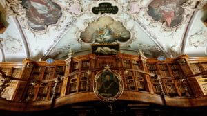 Dove si trova la libreria medievale sopravvissuta a oltre mille anni di storia