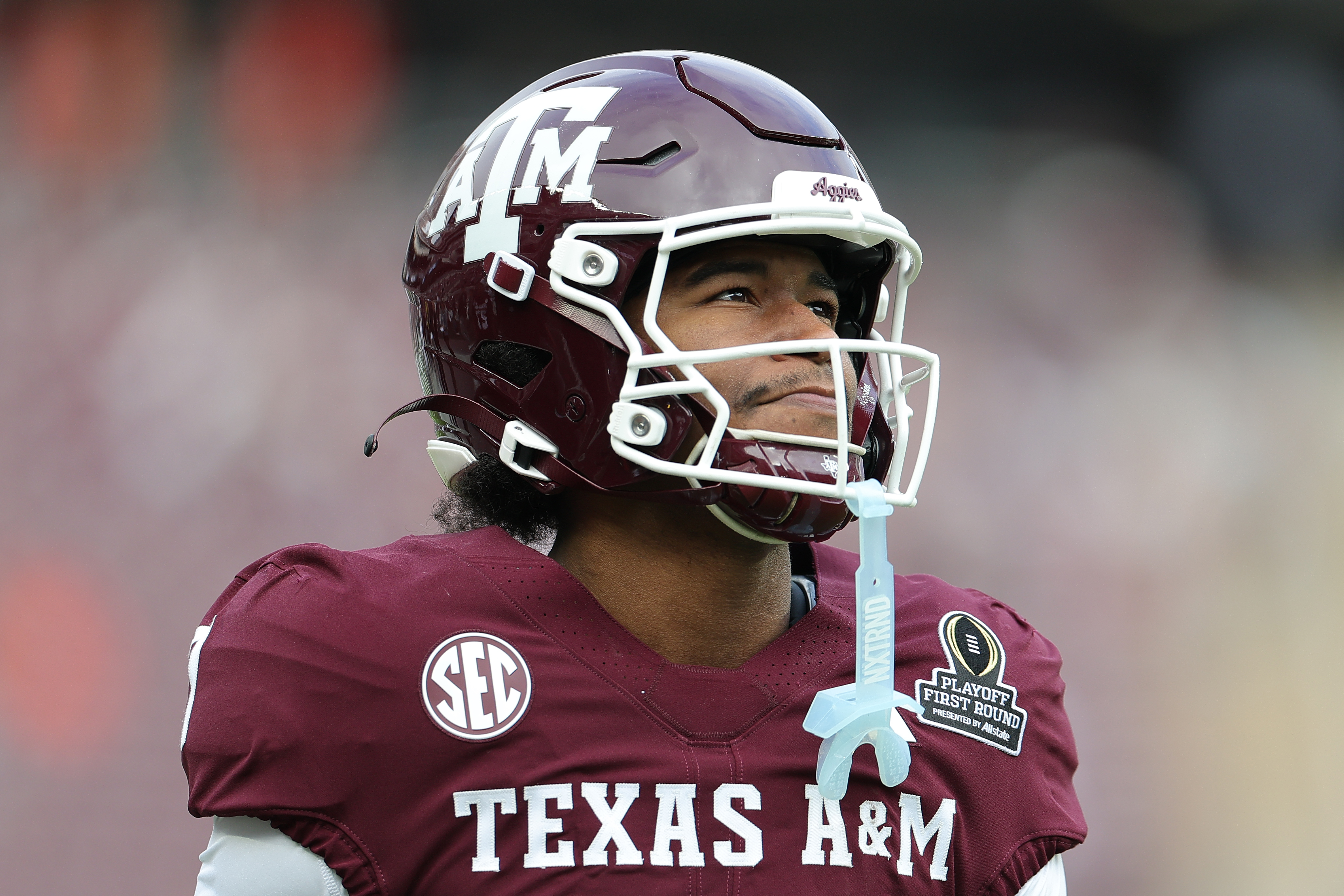 NBA legend Charles Barkley gets emotional defending Texas A&M WR KC ...