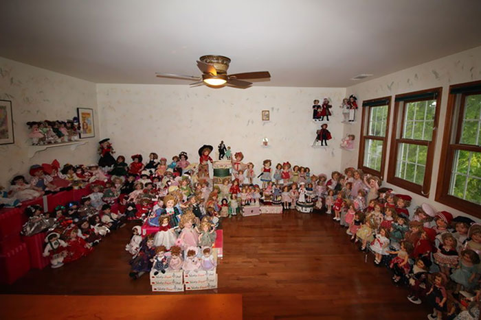25 Funny Real Estate Listings That Are Hard To Believe Exist