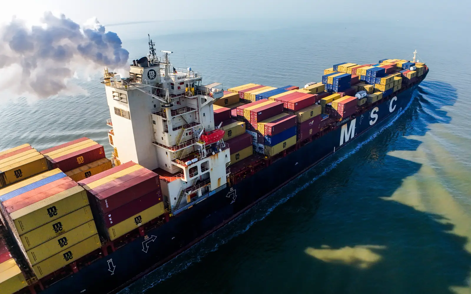 Shipping giant MSC halts Gulf exports amid war risks